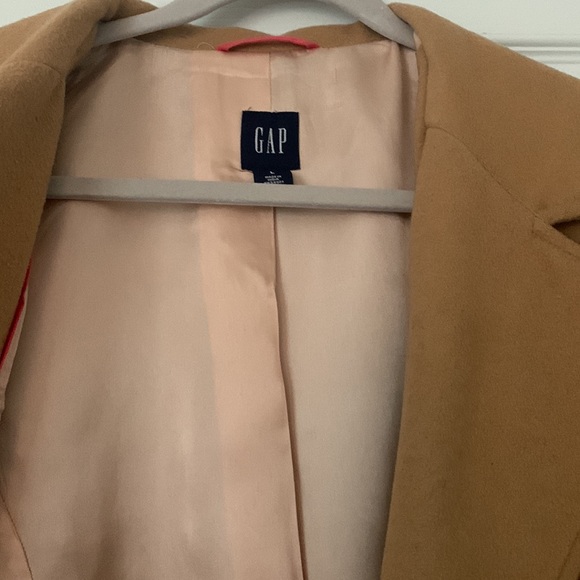 GAP short pea coat double breasted. Good condition. Size Large - Picture 2 of 3